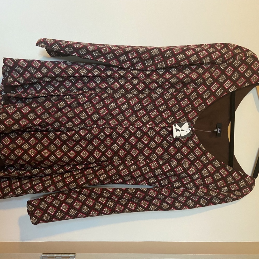 NWT Urban Outfitters Lucca Patterned Romper - Picture 4 of 8